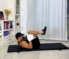 Beginner Doing Towel Hammer Curls For Forearms And Biceps At Home
